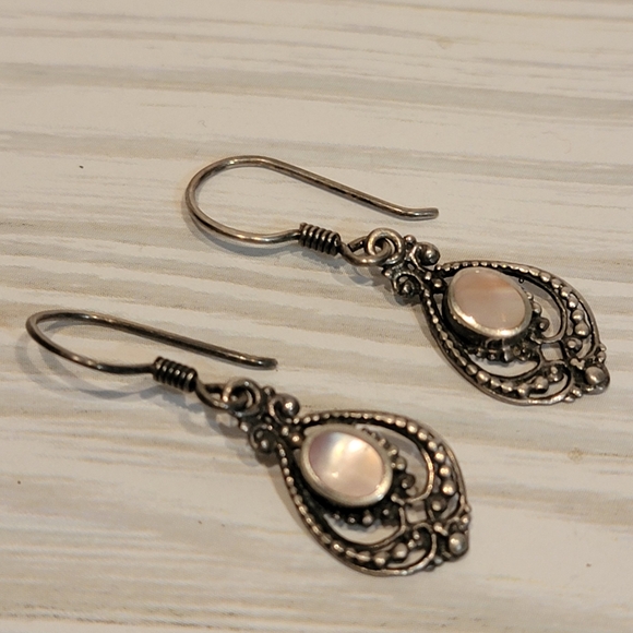 C10 Vintage 925 Pierced Dangle Earrings with Pink Stone - Picture 3 of 5